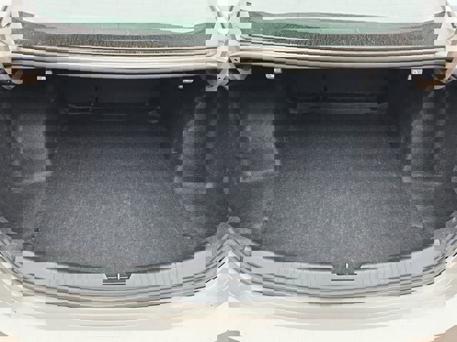 Used 2024 Chevrolet Malibu LT image 35