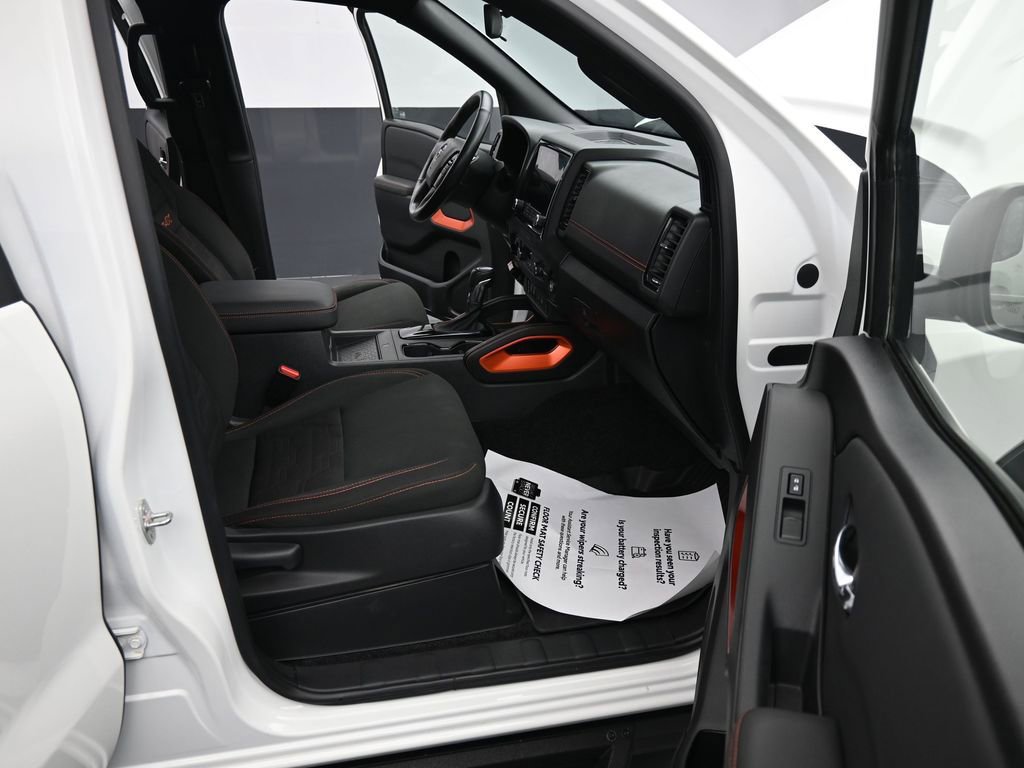 Used 2023 Nissan Frontier PRO-4X w/ Pro Convenience Package image 23