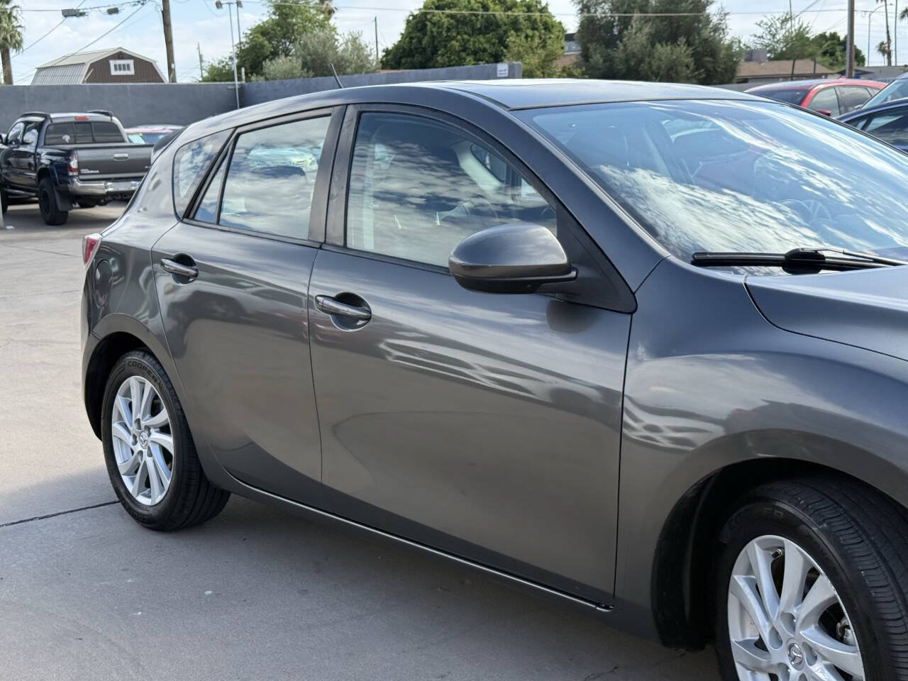 Used 2012 MAZDA MAZDA3 i Grand Touring FWD image 9