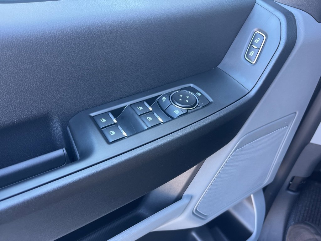 New 2026 Ford F250 XL w/ XL Chrome Package image 22