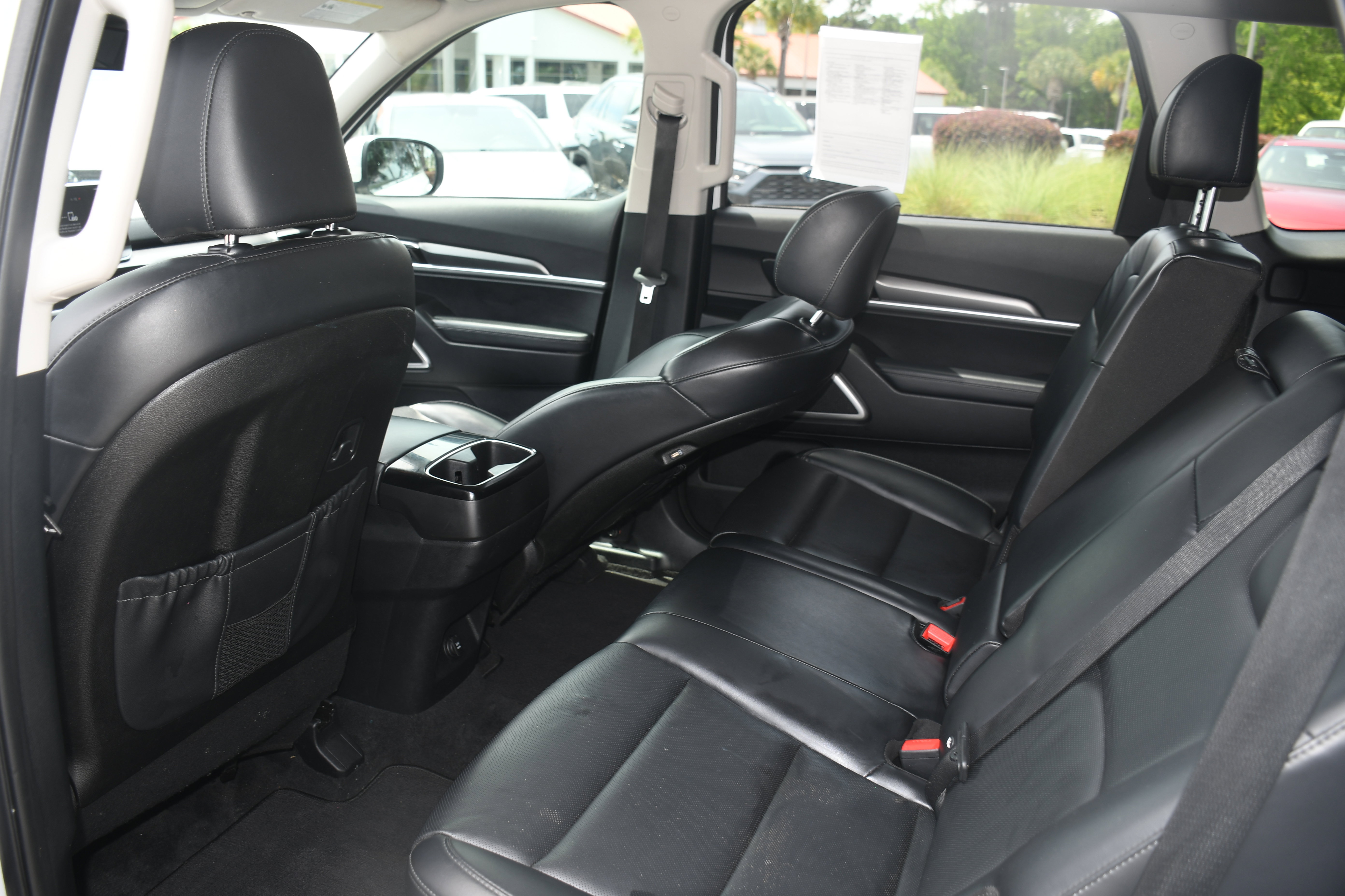Used 2020 Kia Telluride LX FWD image 14