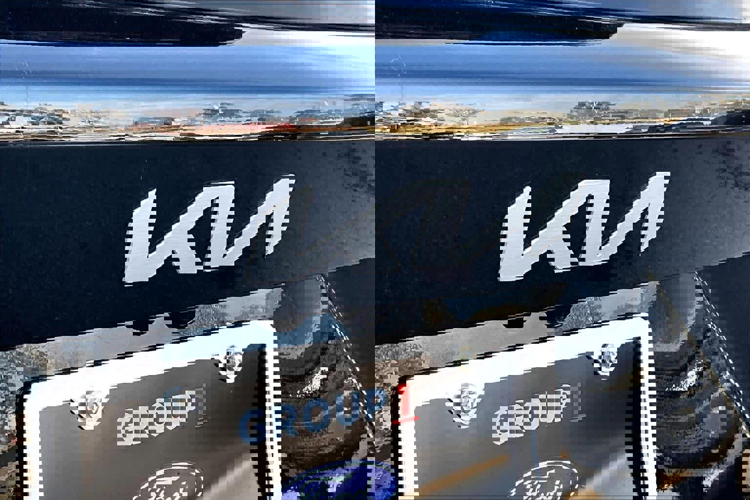 Used 2022 Kia Sorento S image 32