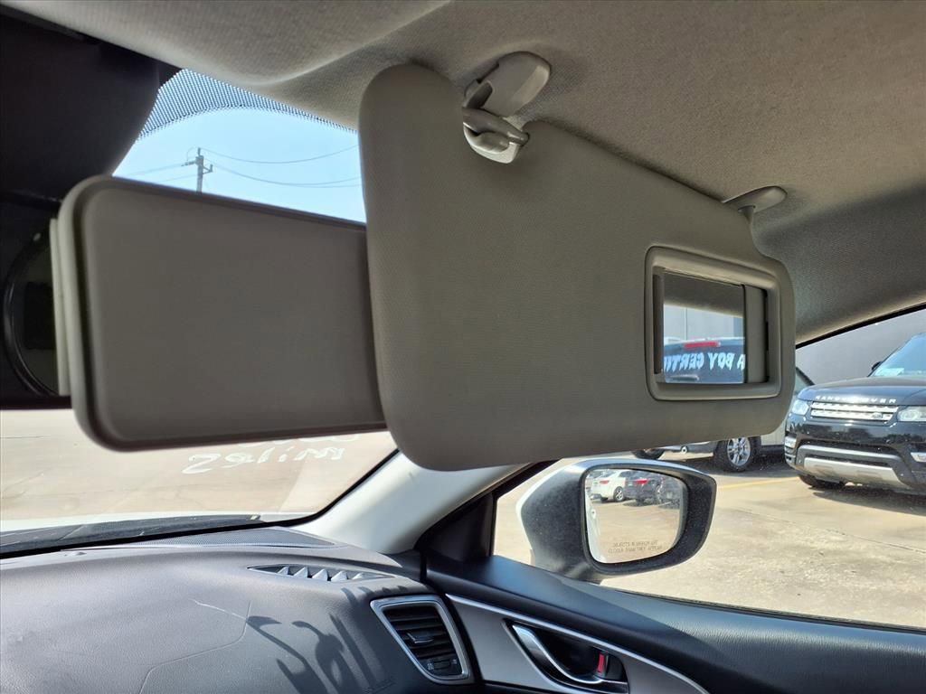 Used 2018 MAZDA MAZDA3 Sport w/ Preferred Equipment Package FWD image 26