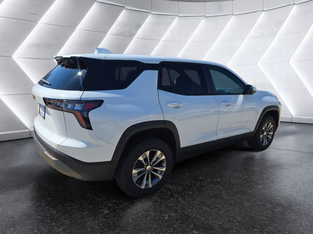 New 2027 Chevrolet Equinox LT FWD image 5