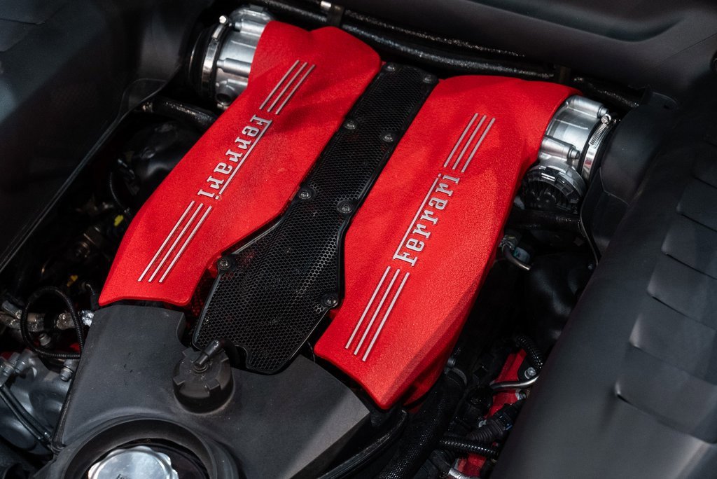 Used 2018 Ferrari 488 GTB Base image 19