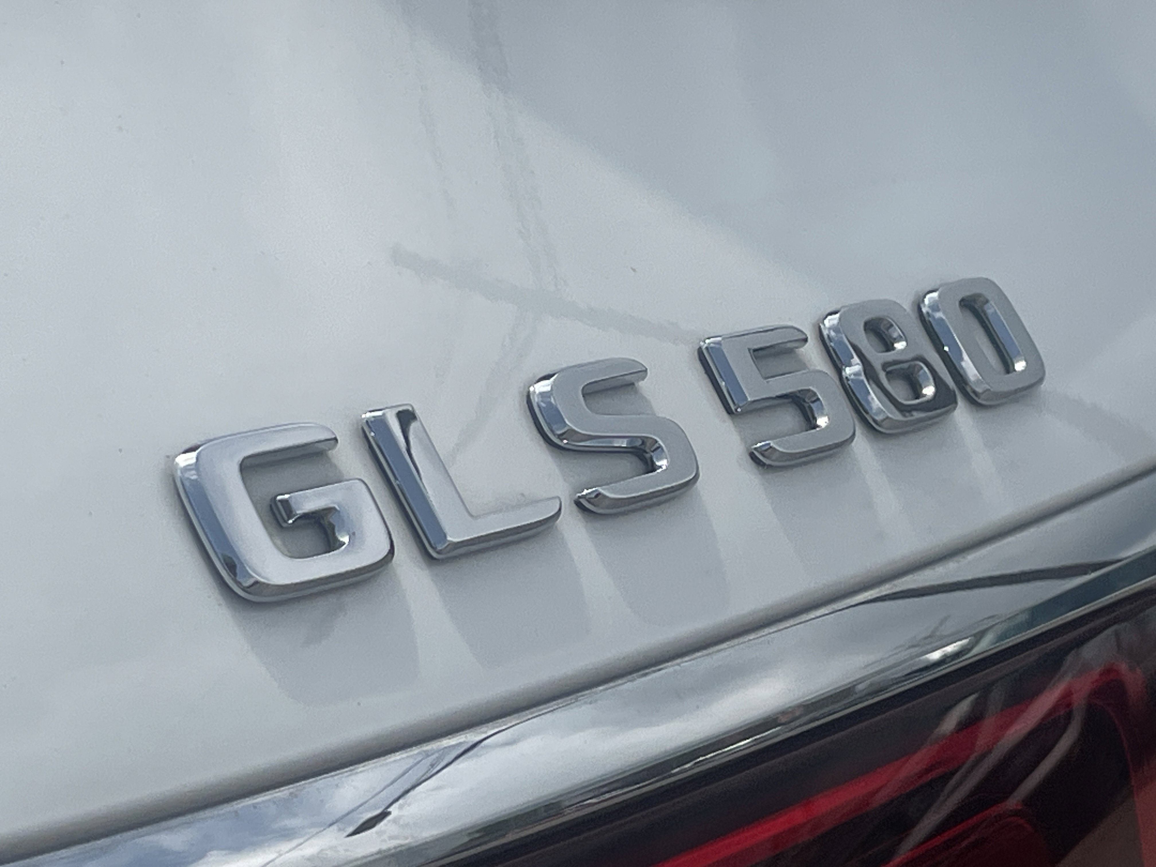 Used 2023 Mercedes-Benz GLS 580 4MATIC image 40