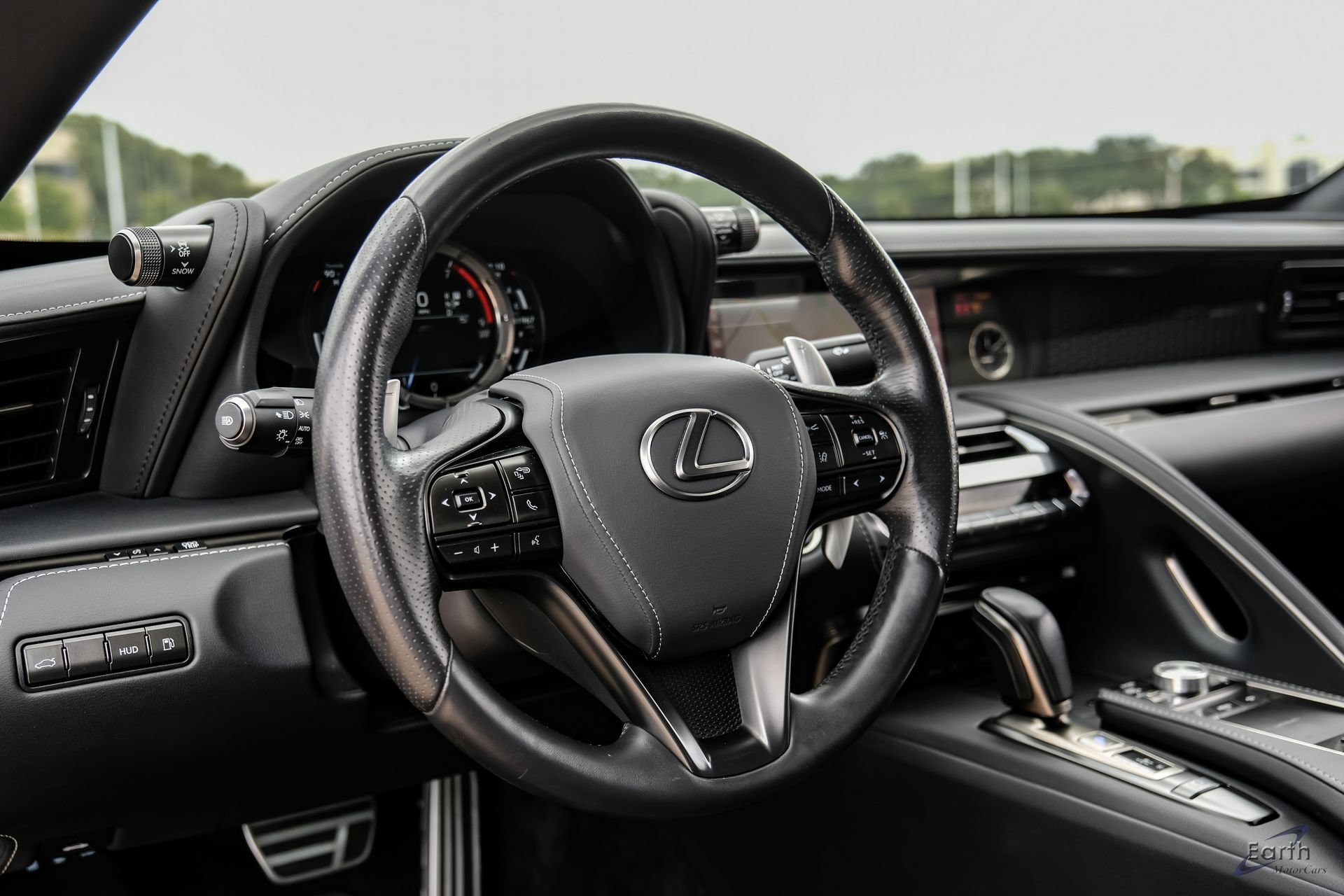 Used 2021 Lexus LC 500 Convertible w/ Touring Package RWD image 38