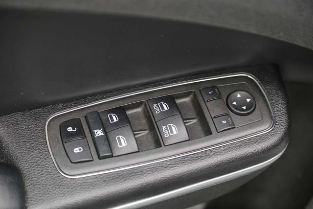 Used 2022 Dodge Charger SXT w/ Leather Interior Group image 20