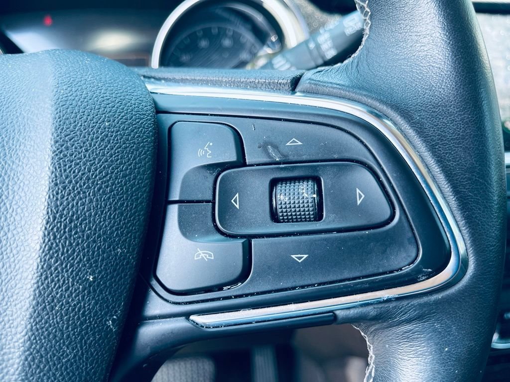 Used 2023 Buick Encore GX Preferred w/ Cold Weather Comfort Package AWD/4WD image 17