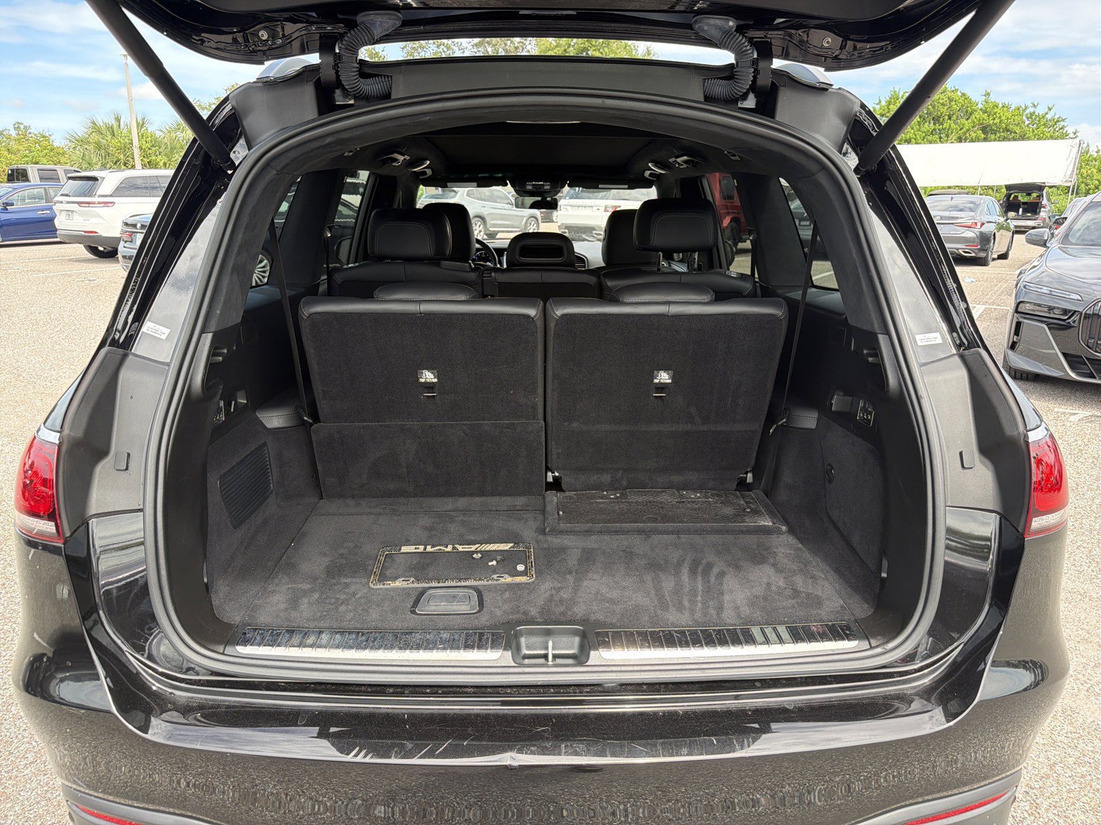 Used 2021 Mercedes-Benz GLS 63 AMG 4MATIC image 12