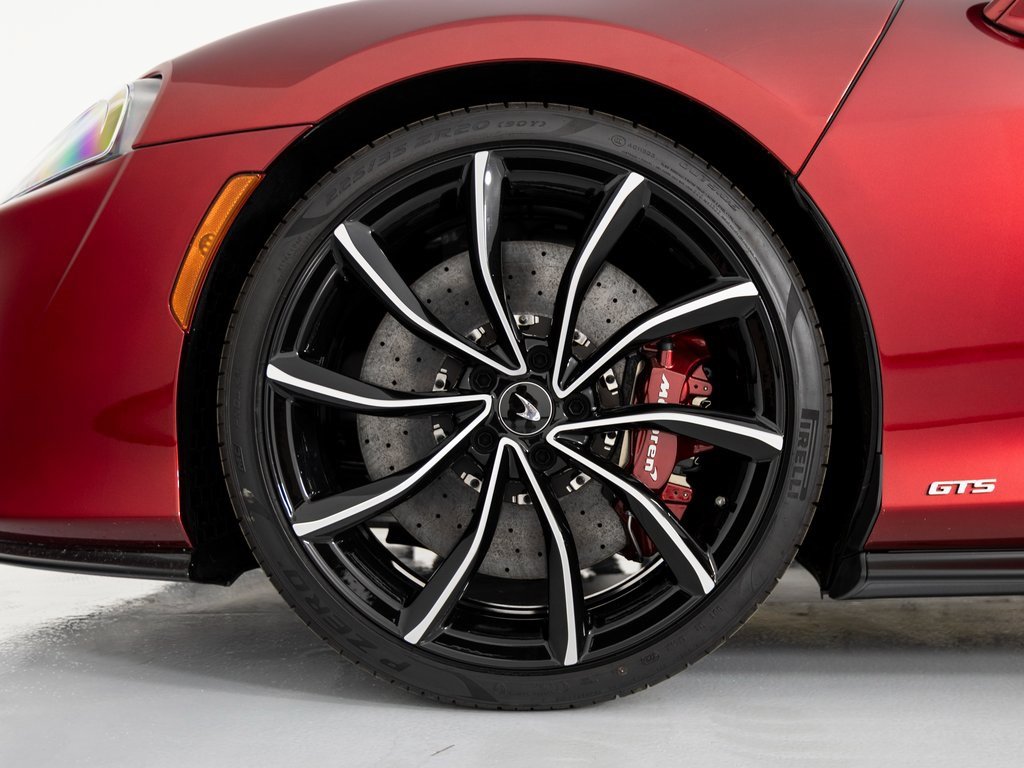 New 2025 McLaren GTS image 10