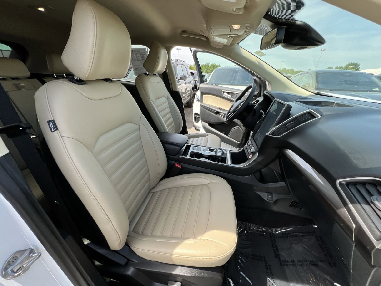 Used 2024 Ford Edge SEL AWD/4WD image 33