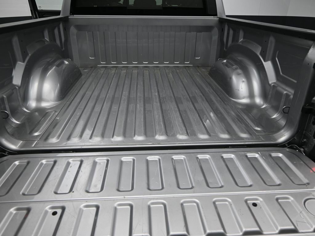 Used 2024 RAM 1500 Limited image 11