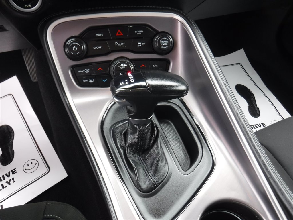 Used 2022 Dodge Challenger GT w/ Blacktop Package image 11