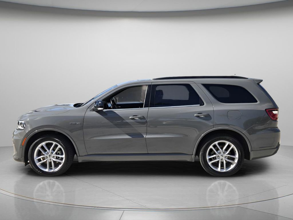 Used 2023 Dodge Durango R/T RWD image 4