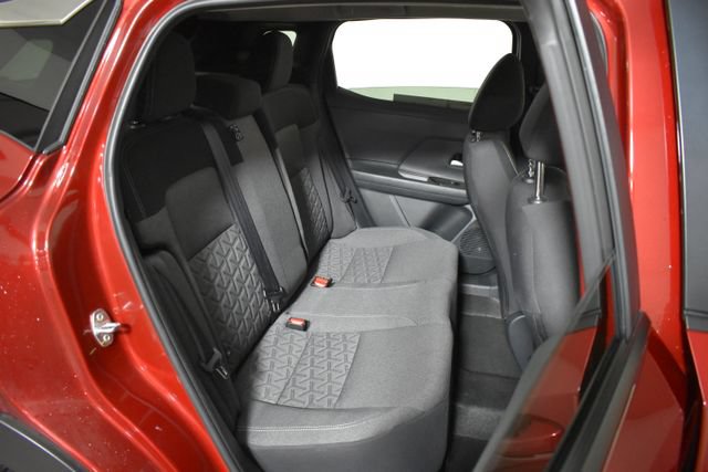 Certified 2025 Nissan Kicks SV w/ SV Premium Package AWD/4WD image 27