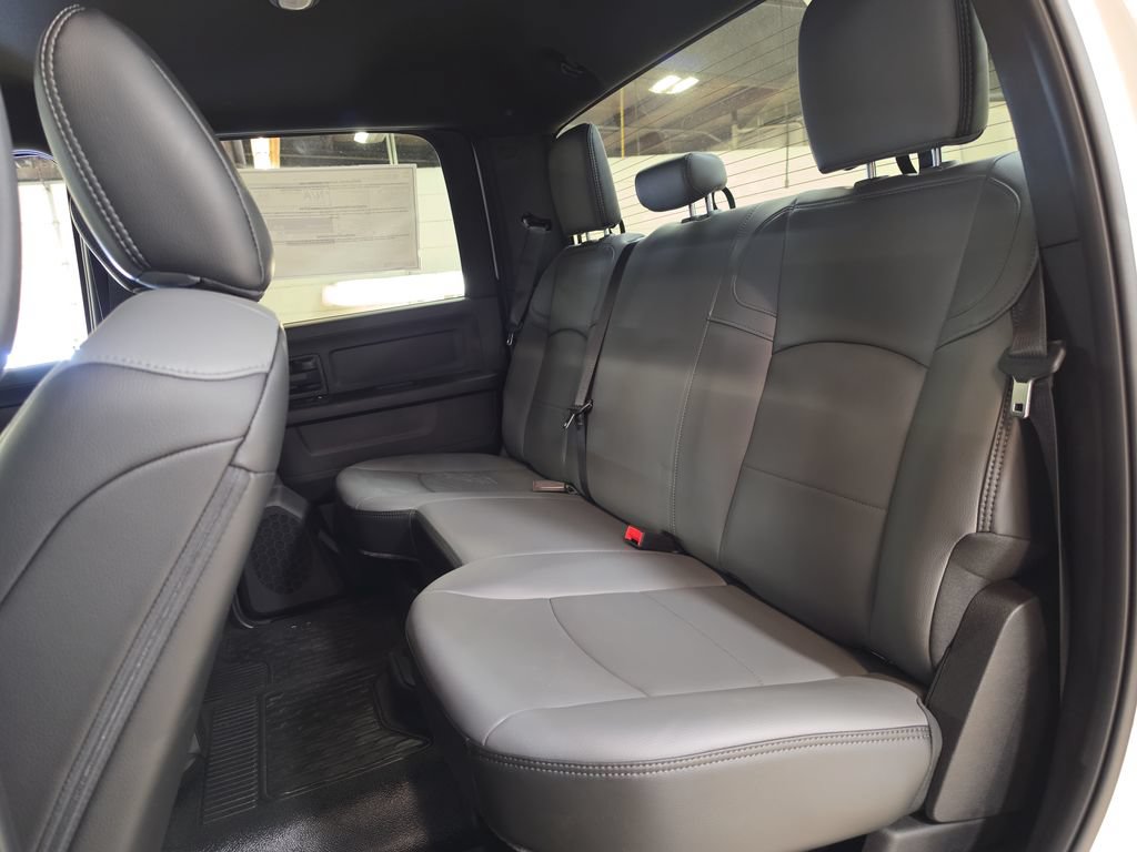 New 2026 RAM 3500 Tradesman AWD/4WD image 13