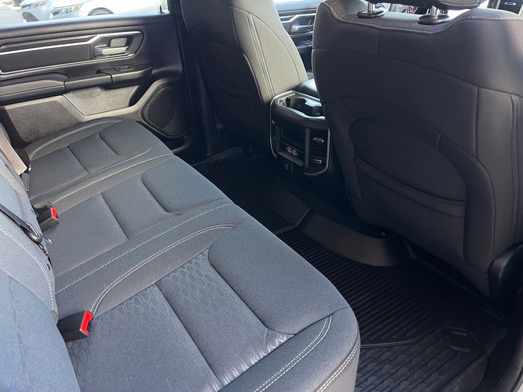Used 2025 RAM 1500 Big Horn AWD/4WD image 17
