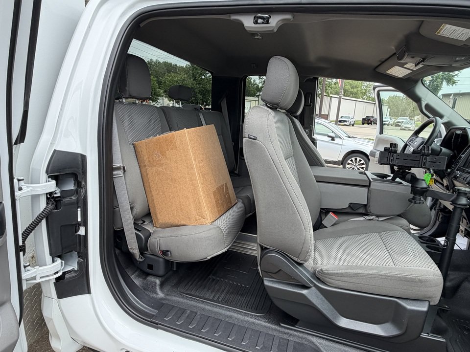 Used 2019 Ford F550 4x4 SuperCab Super Duty w/ XLT Value Package image 16