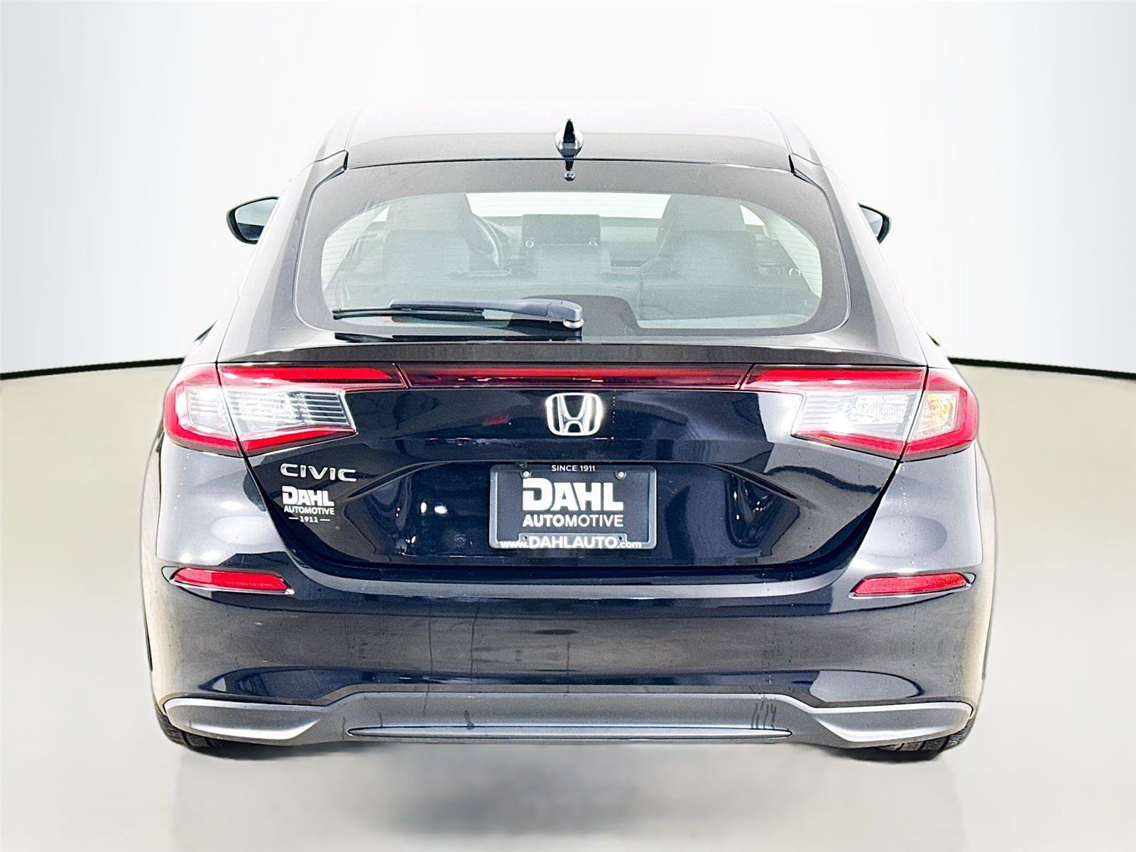 Used 2023 Honda Civic LX image 6