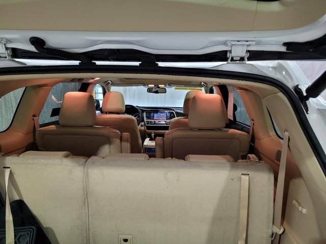 Used 2015 Toyota Highlander Limited image 60
