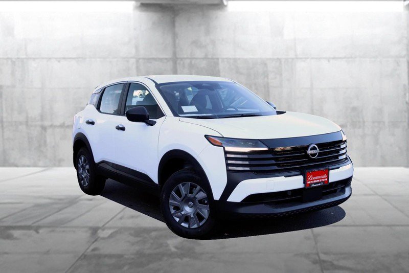 New 2026 Nissan Kicks S image 2