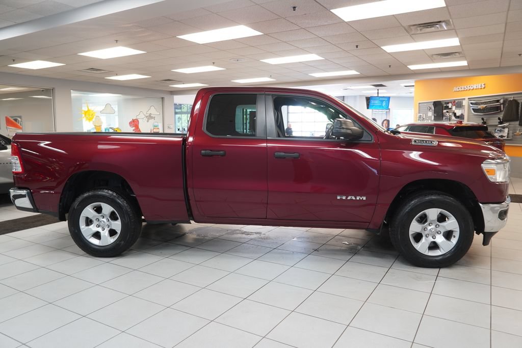 Used 2023 RAM 1500 Big Horn AWD/4WD image 12