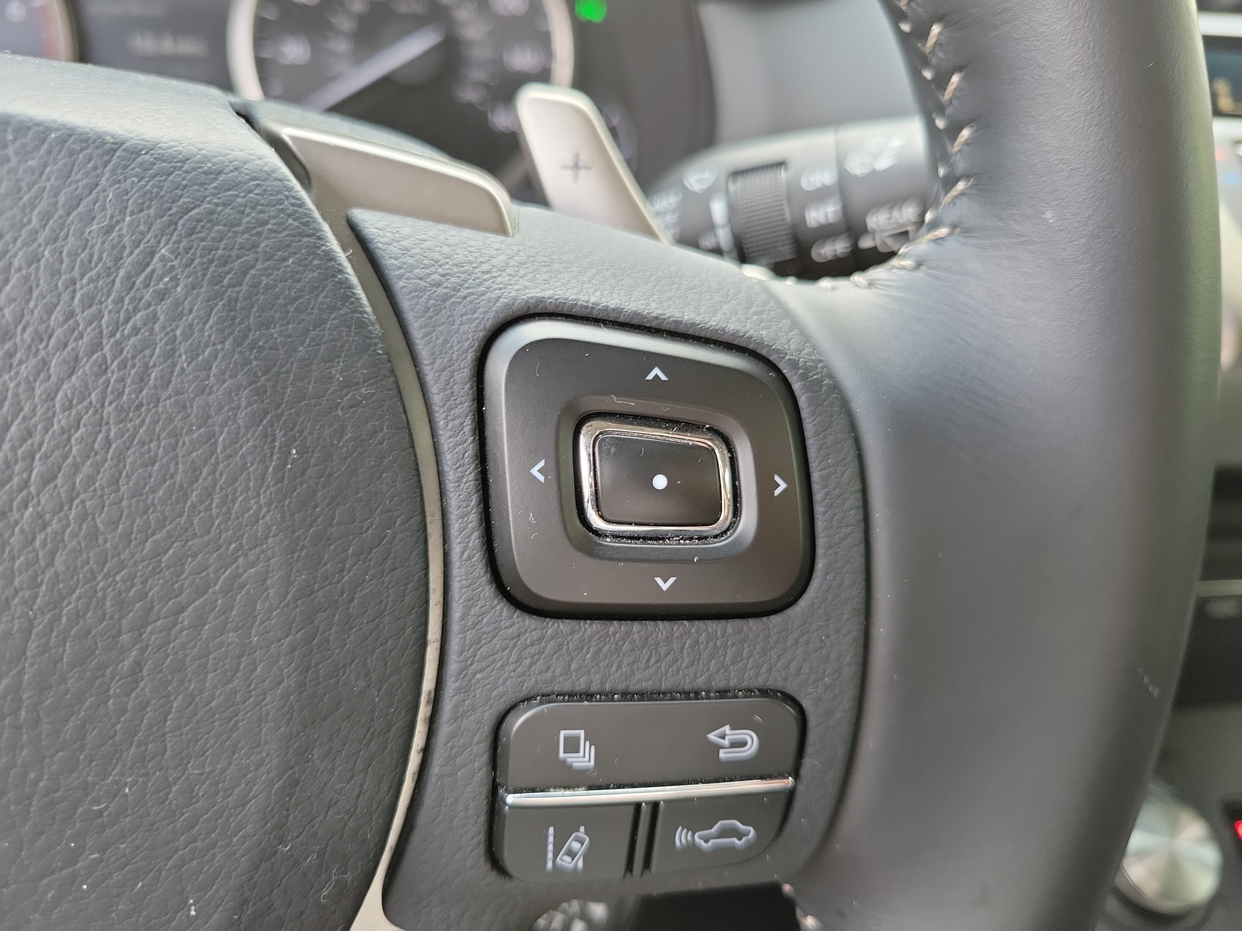 Used 2019 Lexus NX 300 FWD w/ Comfort Package image 27