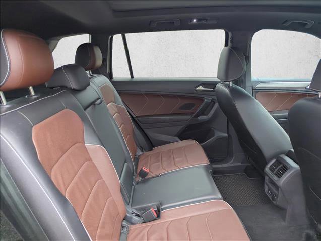Used 2024 Volkswagen Tiguan SEL R-Line image 20
