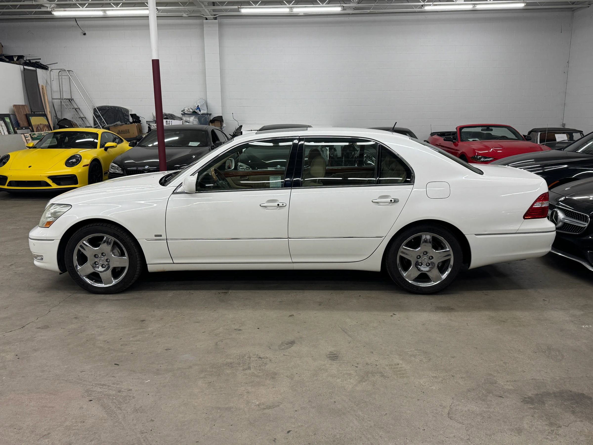Used 2006 Lexus LS 430 RWD image 4