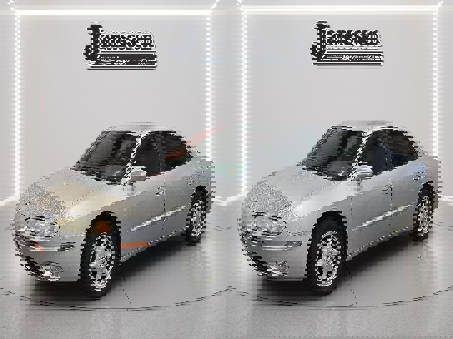 Used 2001 Oldsmobile Aurora 4.0