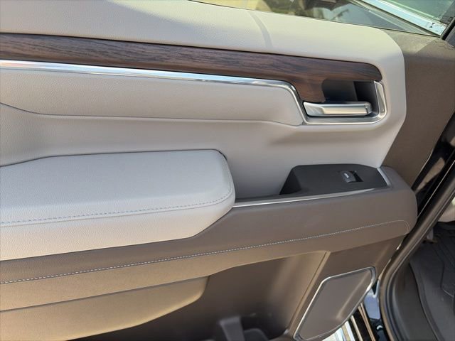 New 2026 GMC Sierra 1500 SLT image 12