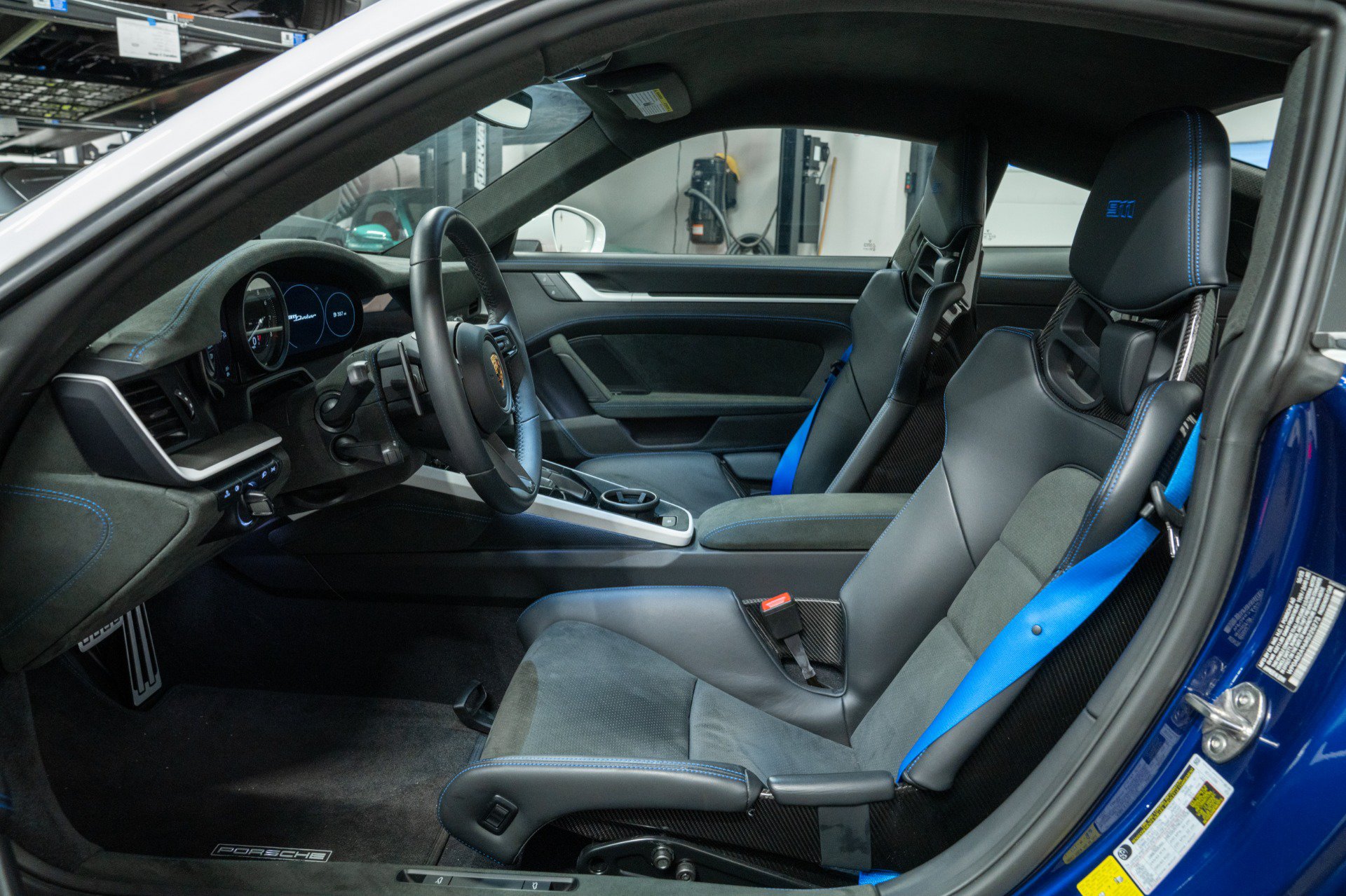 Used 2024 Porsche 911 GT3 RS image 35