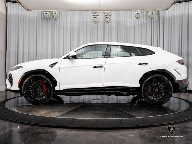 Used 2026 Lamborghini Urus SE AWD/4WD image 7