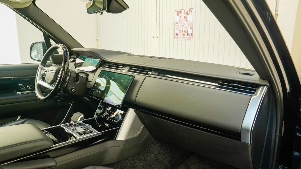 Used 2023 Land Rover Range Rover Long Wheelbase Autobiography AWD/4WD image 86