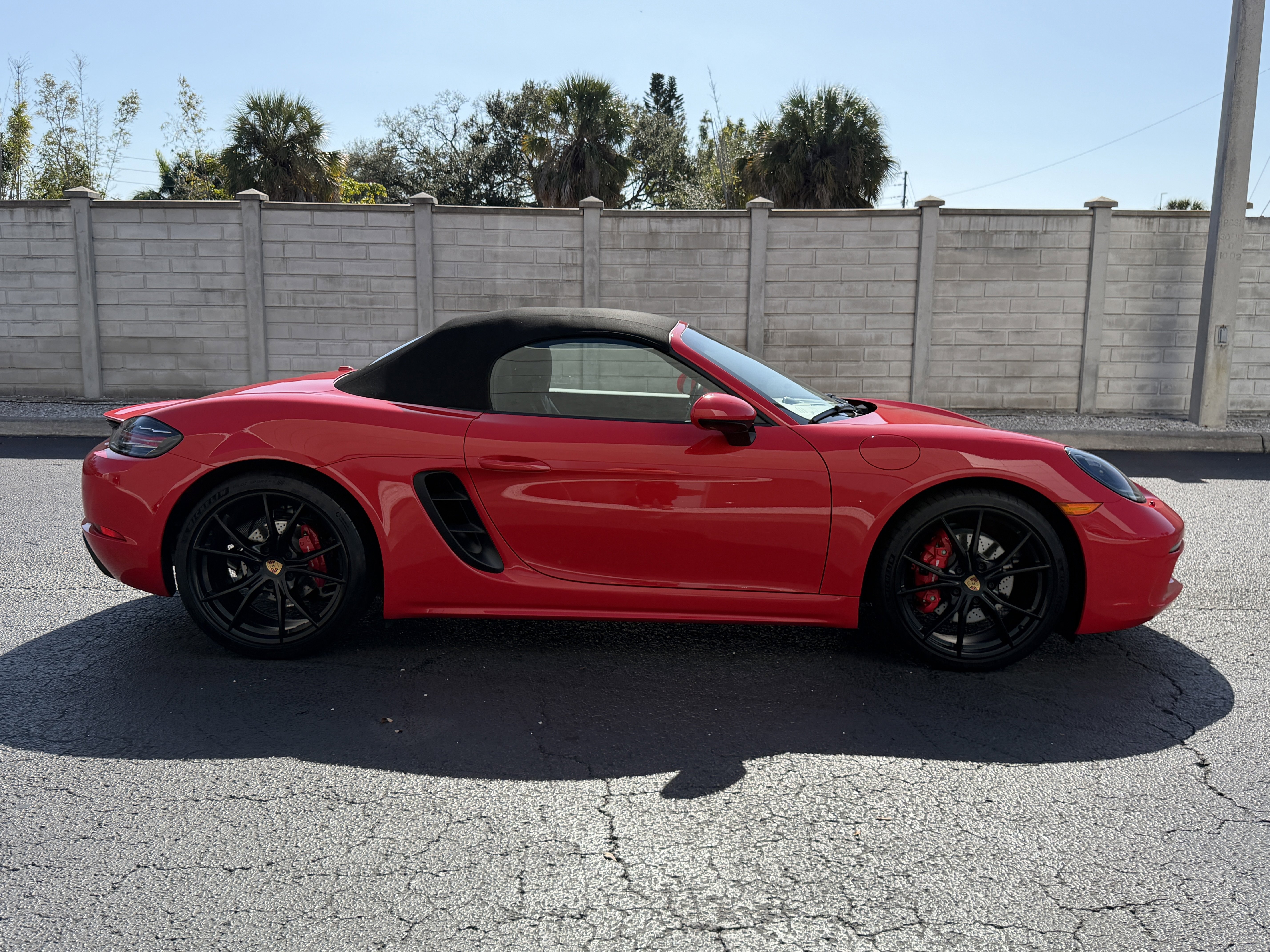 Certified 2025 Porsche 718 Boxster S image 7