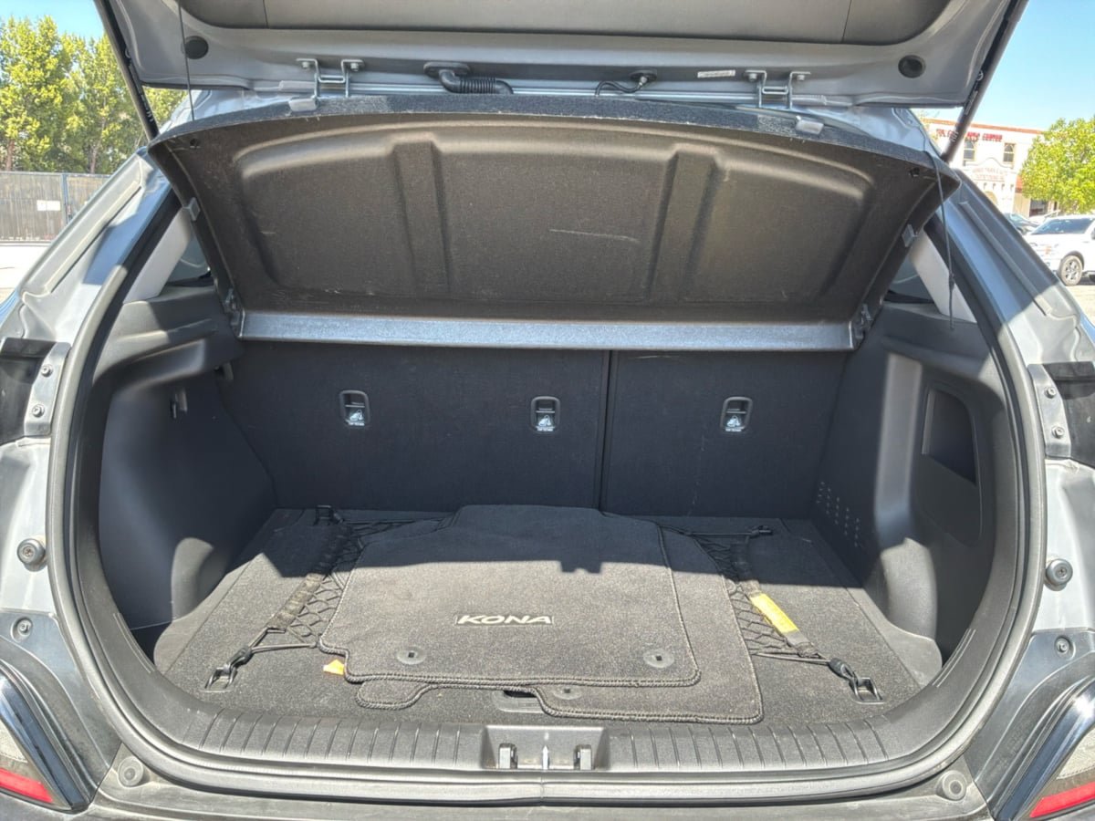 Used 2023 Hyundai Kona SEL AWD/4WD image 24