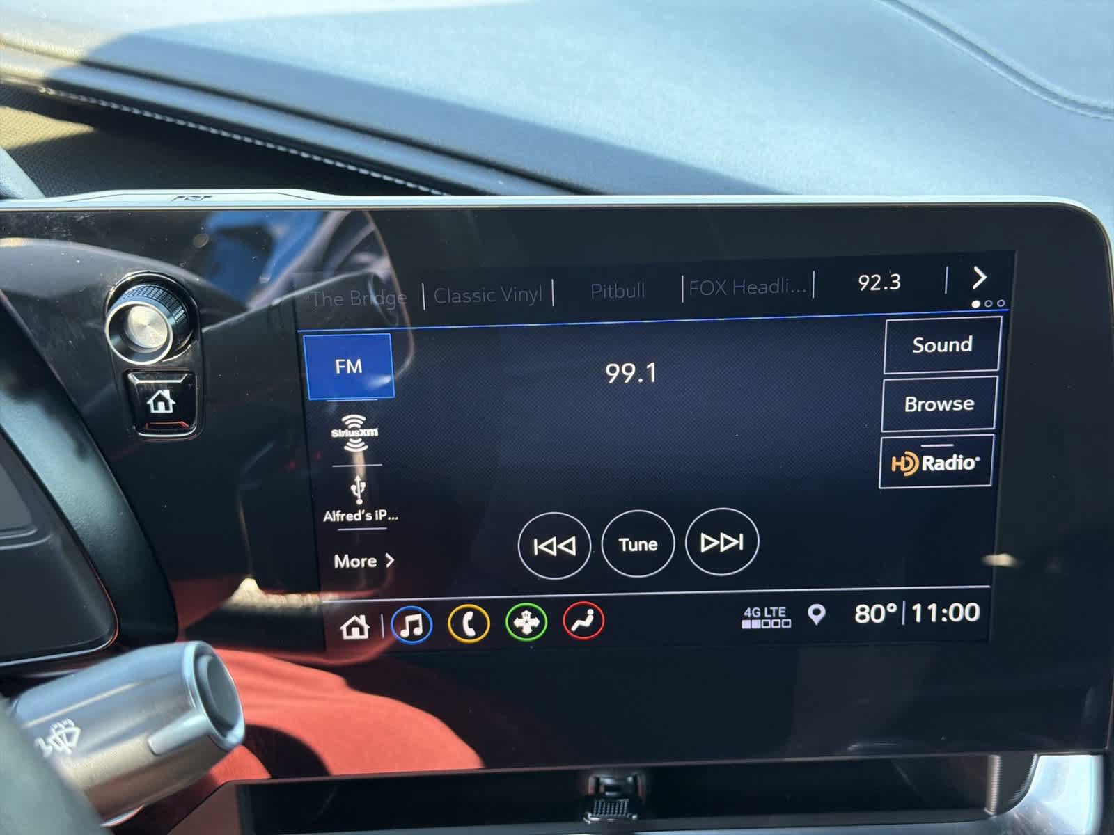 Used 2020 Chevrolet Corvette Stingray Coupe w/ Z51 Performance Package RWD image 14