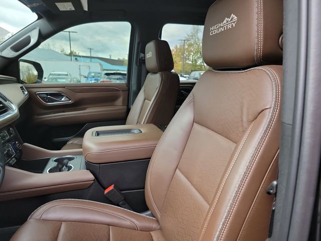 Used 2023 Chevrolet Suburban High Country w/ Premium Package 2 image 20