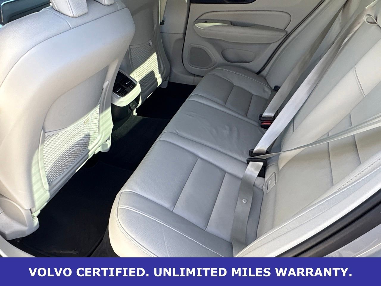 Certified 2024 Volvo S60 B5 Ultimate image 31