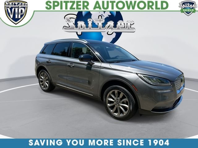 Used 2022 Lincoln Corsair AWD w/ Premium Package image 2