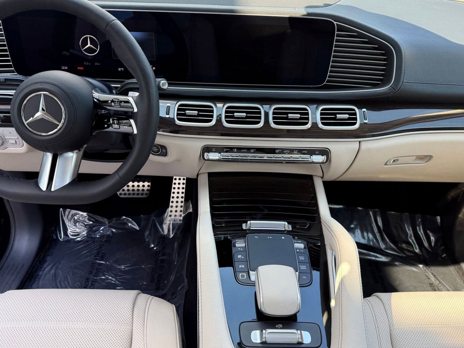 New 2026 Mercedes-Benz GLS 450 4MATIC image 23