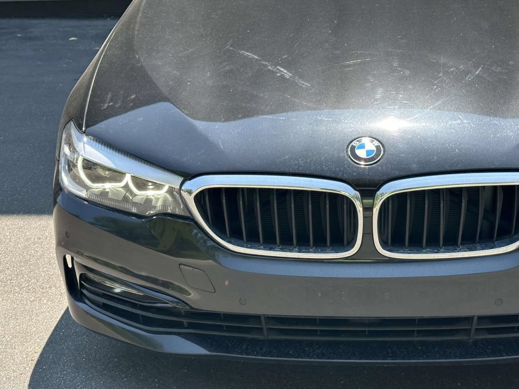 Used 2017 BMW 530i xDrive AWD/4WD image 10
