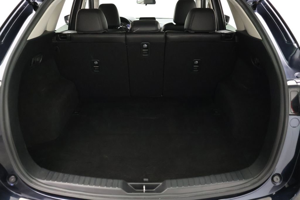 Used 2019 MAZDA CX-5 Touring image 21