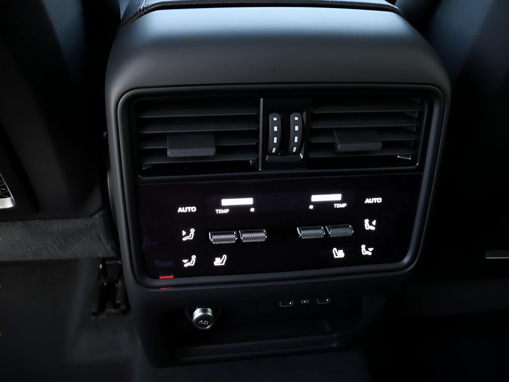 New 2026 Porsche Cayenne S AWD/4WD image 21