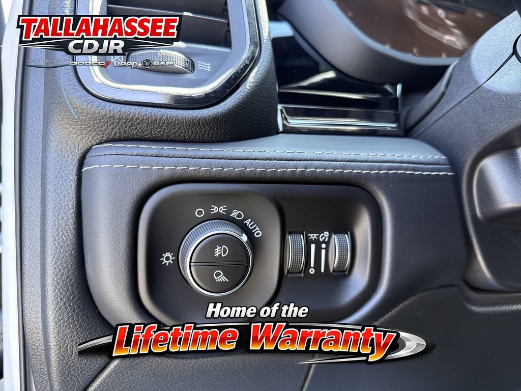 New 2026 RAM 2500 Limited AWD/4WD image 33
