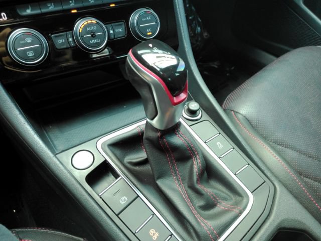 Used 2023 Volkswagen Jetta GLI Autobahn FWD image 47