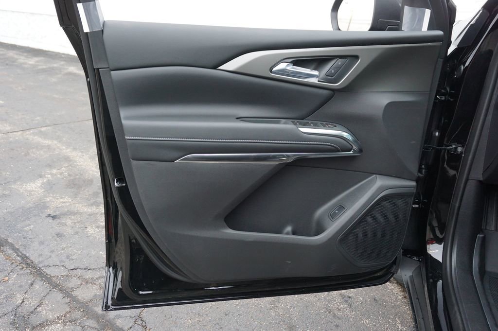 New 2026 Chevrolet Traverse LT image 21
