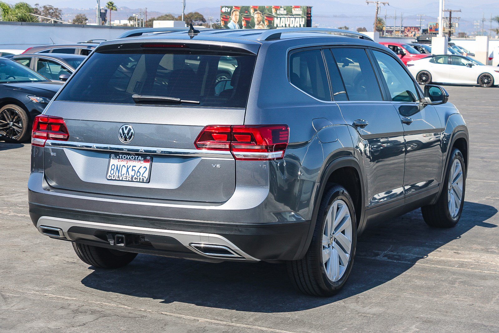 Used 2019 Volkswagen Atlas SE w/ Towing Package FWD image 9
