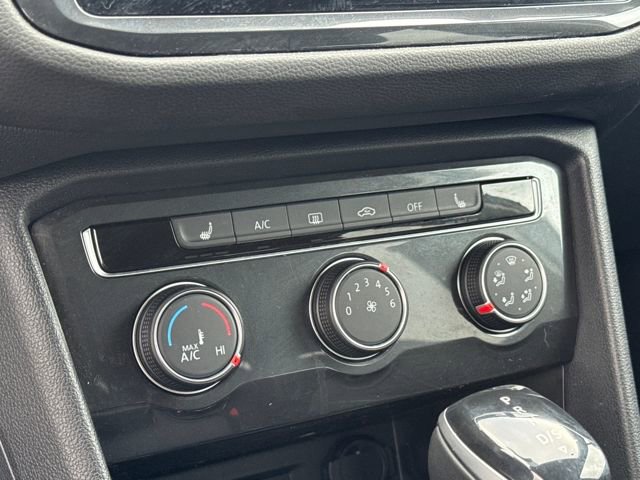 Used 2022 Volkswagen Tiguan S image 20